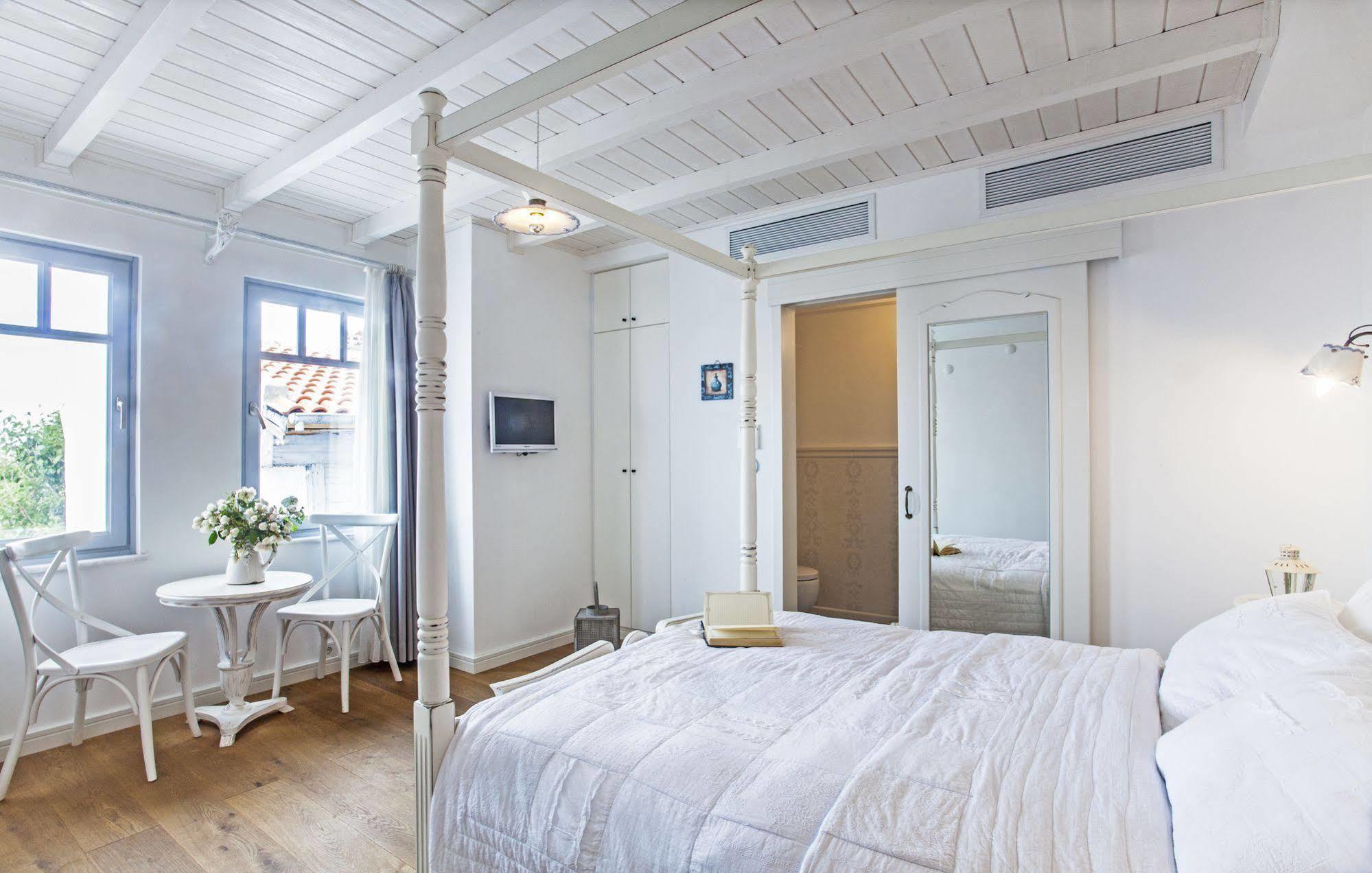 Ela Tenedos Hotel - Special Category (Adults Only) Eksteriør billede